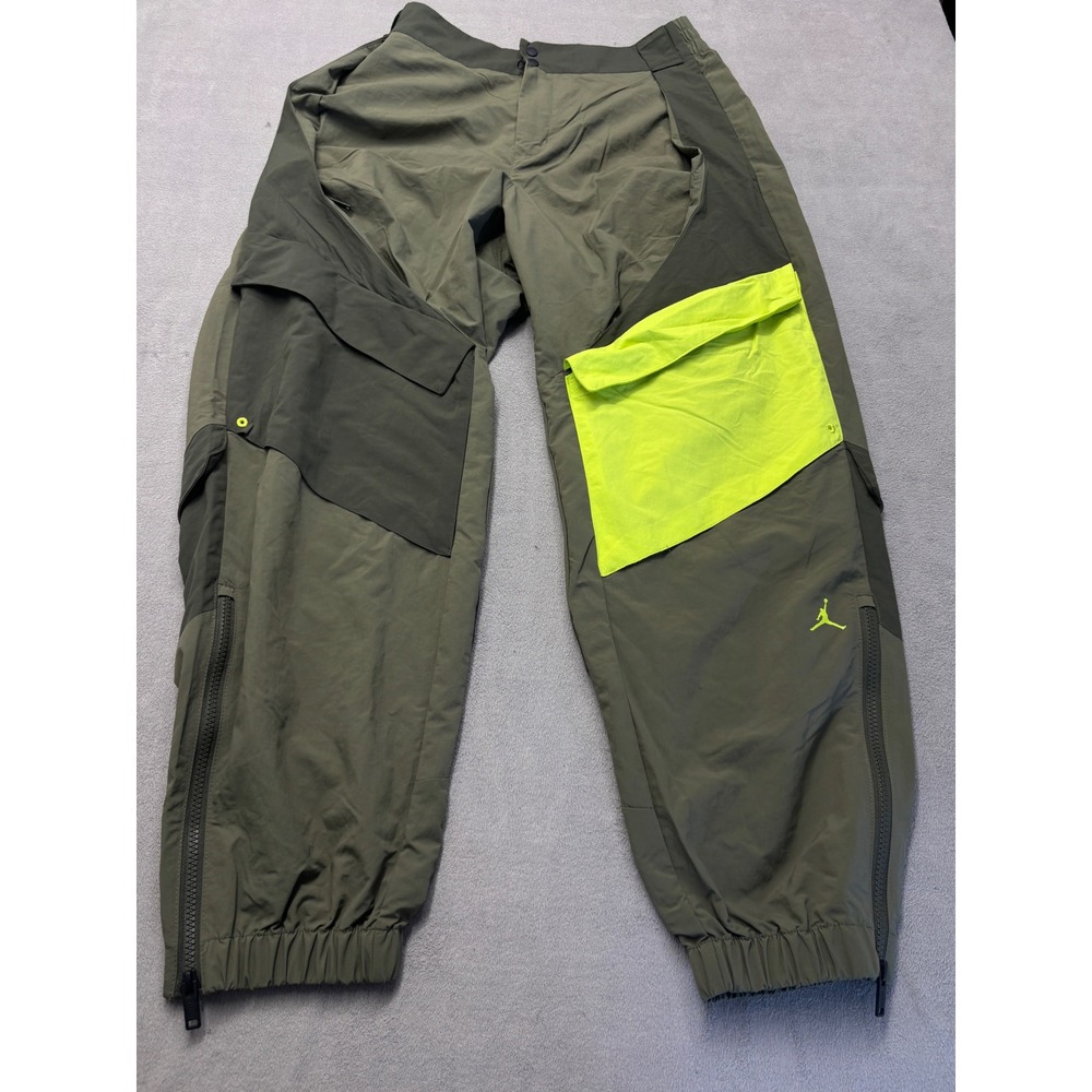 Jordan 23 Engineered Cargo Pants Mens Medium Olive Green Neon CT2602-222